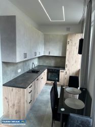 Sprzedam mieszkani 49m. w ścisłym centróm Tarnowa - Obrazek 3