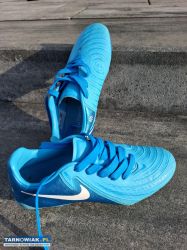 Buty piłkarskie nike - Obrazek 1