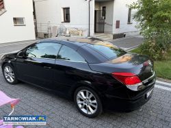Opel Astra TwinTop kabriolet - Obrazek 2