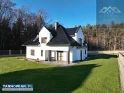 Wyjątkowy dom w Piotrkowicach - Obrazek 1