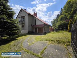 Dom pod lasem z widokiem na Nowy Sącz - Obrazek 2