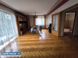 Dom pod lasem z widokiem na Nowy Sącz - Obrazek 4