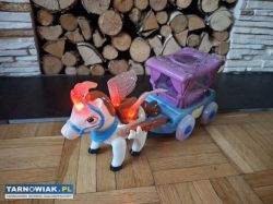 konik z karetą - Obrazek 4