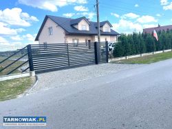 Dom na sprzedaż - Słupiec, gm. Szczucin - Obrazek 1