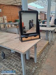 Toaletka z lustrem - Obrazek 1