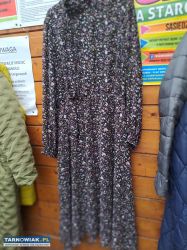 Sukienka w kwiaty - Obrazek 1