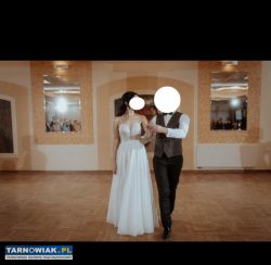 Suknia ślubna w stylu boho - Obrazek 4