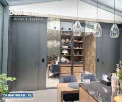 Solidne drzwi drewniane wewnętrzne i zewnętrzne - Obrazek 4