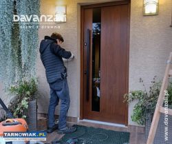 Montaż drzwi zewnętrznych | ciepły montaż | Tarnów - Obrazek 1