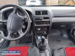 Sprzedam samochód  mazda 323 f - Obrazek 4