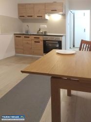 kawalerka Os.Niepodległości, 1piętro, niski czynsz - Obrazek 2