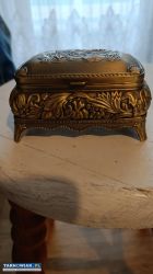 szkatułka na biżuterię lub złoto - Obrazek 4