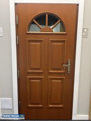 Drzwi zewnętrzne drewniane CAL - Obrazek 1