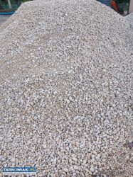 Kliniec piasek gryz ziemia - Obrazek 2