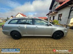 Toyota Avensis - Obrazek 2