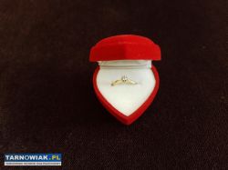 Sprzedam zloty pierscionek zareczynowy Apart - Obrazek 1