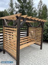 Pergola z huśtawką z drewna - Obrazek 1