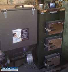 Kocioł piec  na ekogroszek zbiornik na ciepłą wodę - Obrazek 1