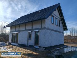 Solidy rodzinny nowy dom. st. deweloperski - Obrazek 4