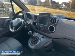 Citroen berlingo 2017r. 1.6 100 km zadbane auto - Obrazek 2