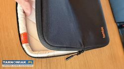Jak nowe etui na laptopa w kolorze czarnym TOMTOC - Obrazek 2