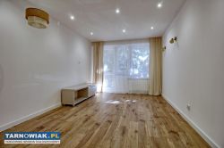 Mieszkanie 3 pokojowe, parter, po remoncie - Obrazek 1