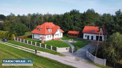 Dom pełen charakteru w stylu polskiego dworu - Obrazek 1