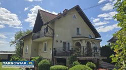 Dom w Lisiej Górze z prywatnym stawem ! - Obrazek 1