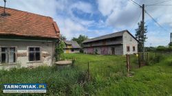 Gospodarstwo z zabudowaniami - Obrazek 1