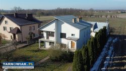 Na sprzedaż dom jednorodzinny w Oleśnie - Obrazek 1