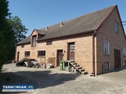 Dom z budynkami gospodarczymi - Samocice - Obrazek 4