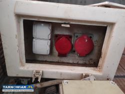 Skrzynka elektryczna na budowę. - Obrazek 3