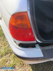 Tylne lampy BMW E46 Kombi przed lift - Obrazek 1