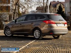 Ford Focus wersja titanium - Obrazek 4