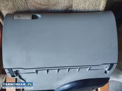 Schowek Audi A4B7 Szary - Obrazek 1