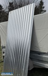 13 arkuszy blachy trapezowej 200x90 gr. 0,6 - Obrazek 1