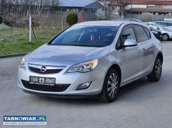 Opel astra j*1.4*turbo*2010*klima - Obrazek 1