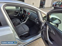 Opel astra j*1.4*turbo*2010*klima - Obrazek 4