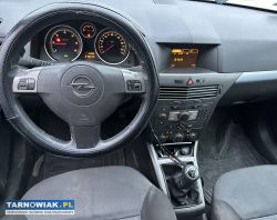 Opel astra h 1.7 diesel 2005r - Obrazek 4