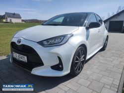 Yaris 2022r bogata wersja hybryda - Obrazek 1