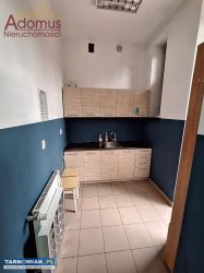 Lokal 49 m2 w centrum z parkingiem - Obrazek 4
