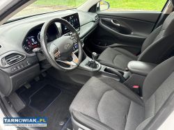 Hyundai i30 2021r zadbany, duży ekran, opony lato - Obrazek 4