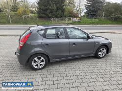 Hyundai i30 1.4 benzyna 2011r lift !! klima !! - Obrazek 2