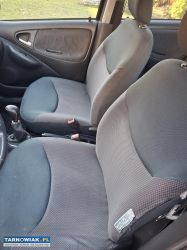 Sprzedam Toyota Yaris 1.0 - Obrazek 4