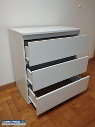 Zgrabna komoda trzy duże szuflady - Obrazek 3