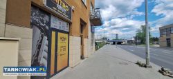 Krakowska-lokal z witrynami, parking - Obrazek 1