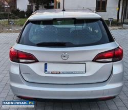 Opel astra k 1.6 2019 - Obrazek 3