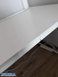 białe Biurko na kółkach, wnęka na kable - Obrazek 4