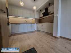 Tarnów - nowe z garażem - Obrazek 1
