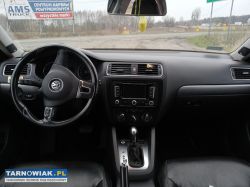 Volkswagen jetta 1.8 tsi benzyna rok 2014 automat - Obrazek 3